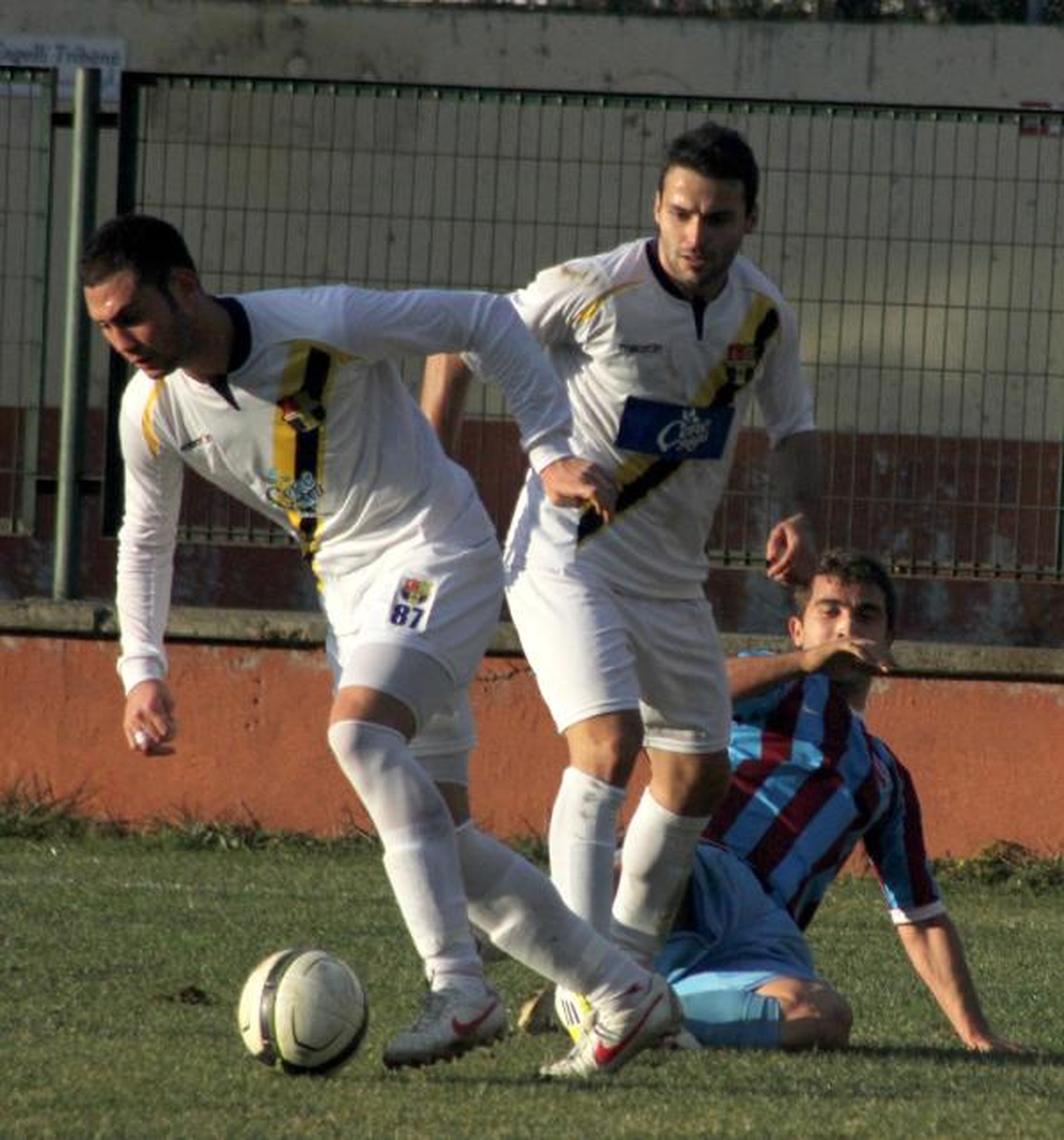 Trabzon Kanuni Futbol Kulübü–derince Belediyespor: 2–0