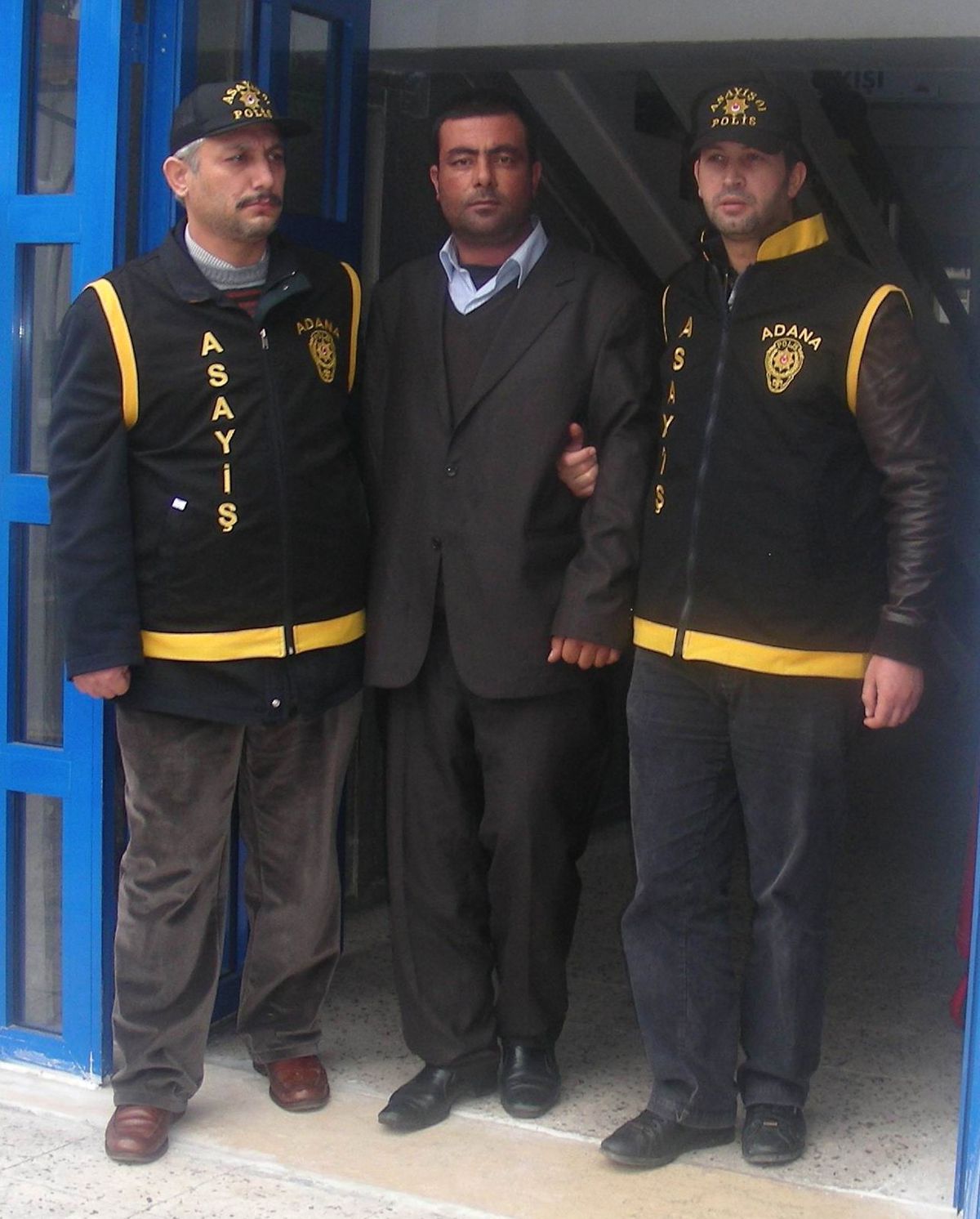 14 Yaşındaki Sahte Başkomiser