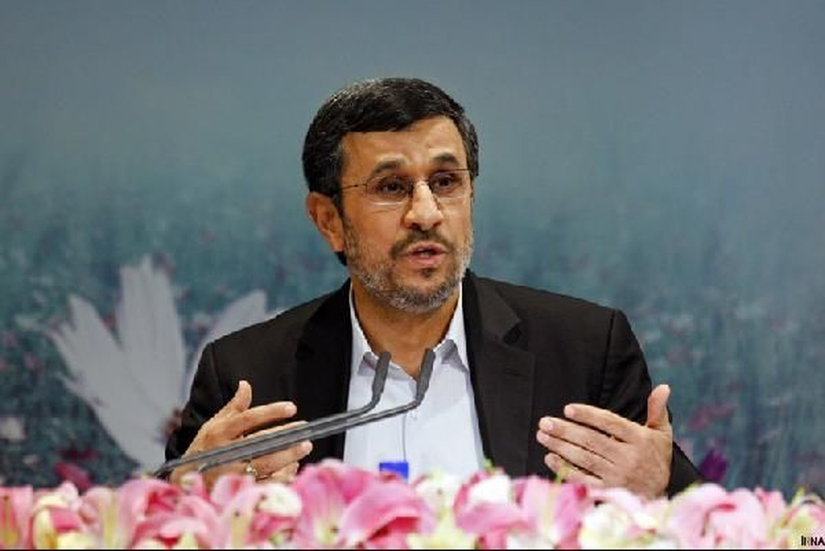Ahmedinejad\'dan AB\'nin Petrol Ambargosuna Tepki."Petrol Almıyorsunuz, Cehenneme Kadar Yolunuz Var,...