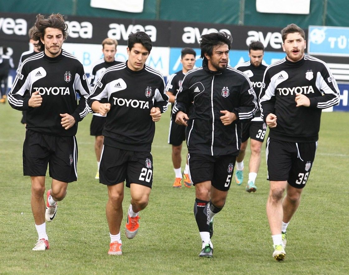Beşiktaş\'ta Galatasaray Maçı Hazırlıkları Devam Ediyor