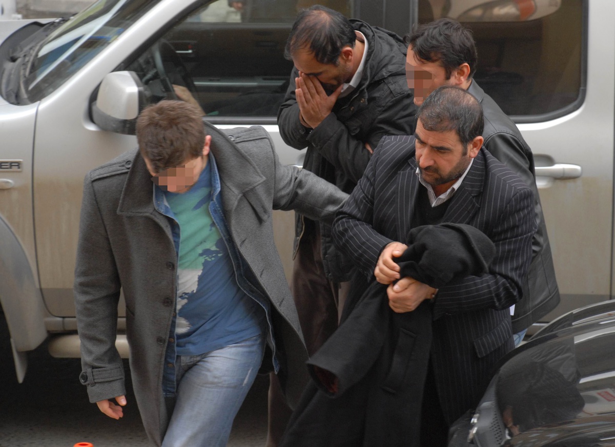 Eroinle Yakalanan 2 Kişi Tutuklandı