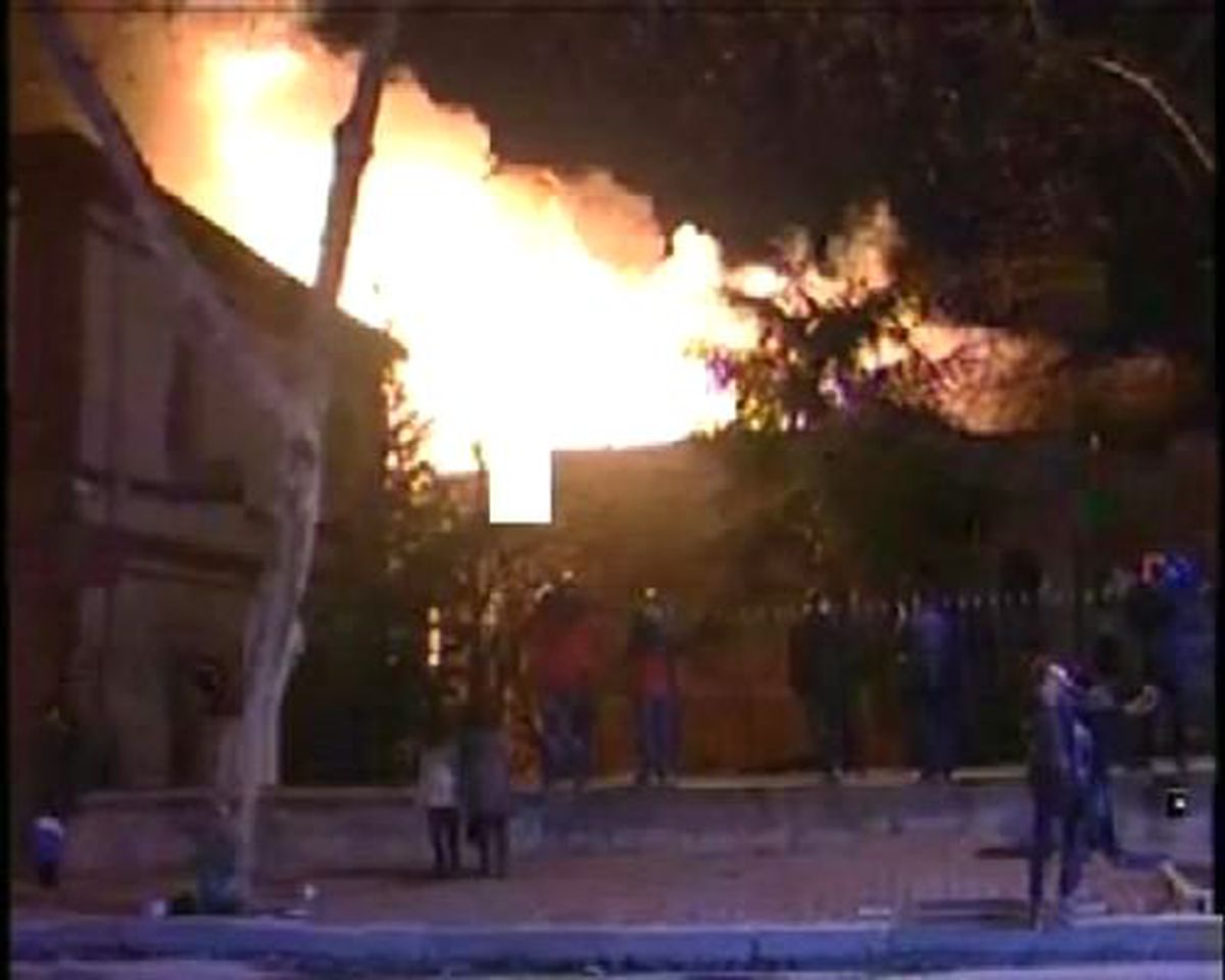 Galatasaray Üniversitesi\'nde Yangın (2)