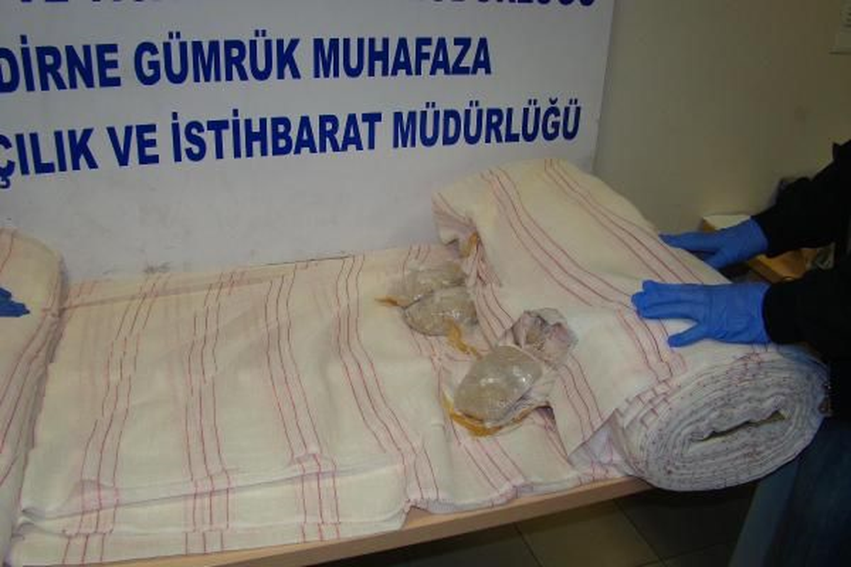 Kapıkule Gümrük Sahası\'nda 185 Bin TL Değerinde Eroin Ele Geçirildi