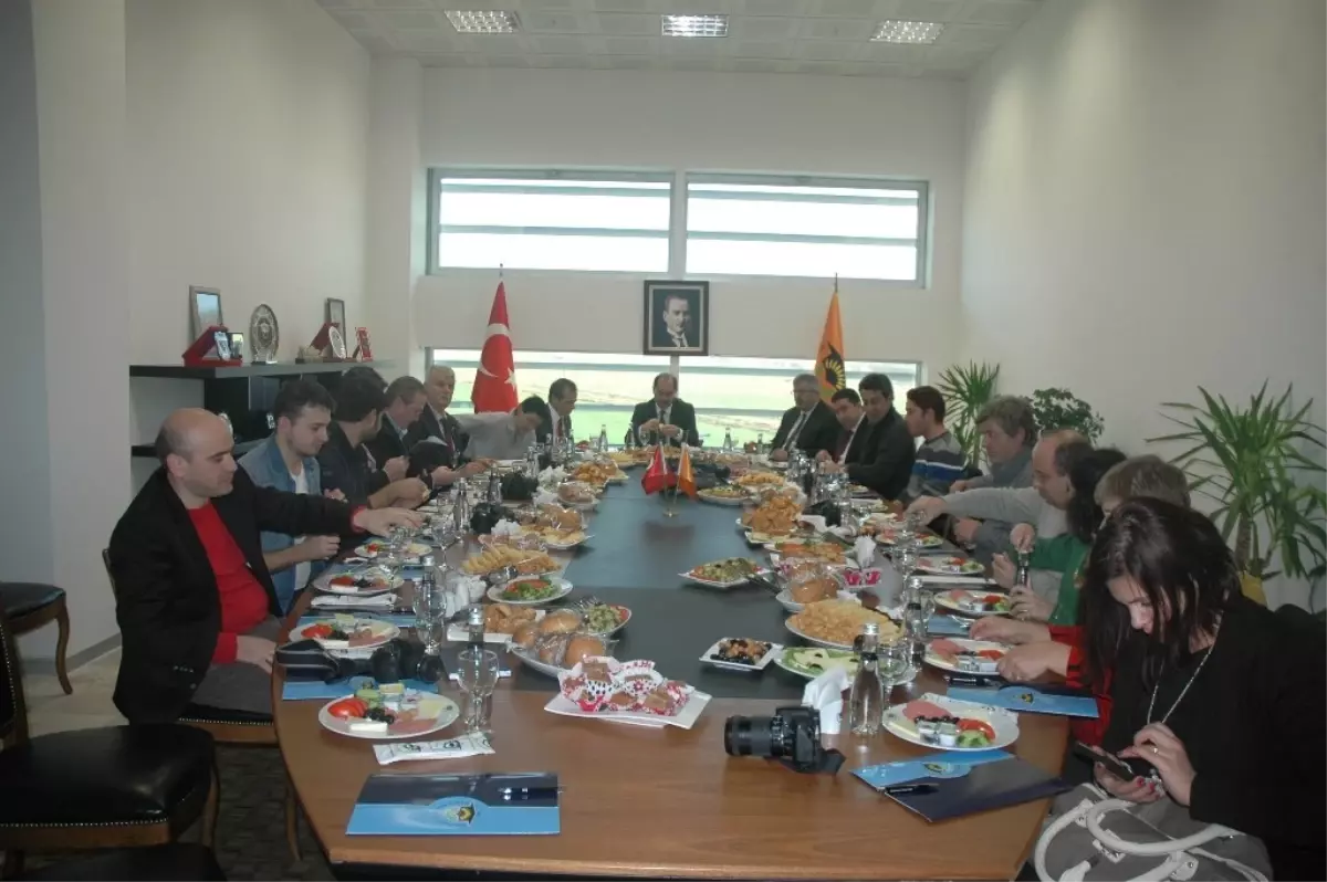 Rektör Şimşek: Tarımın ve Sanayinin Ortasında Dinamik Bir Üniversiteyiz