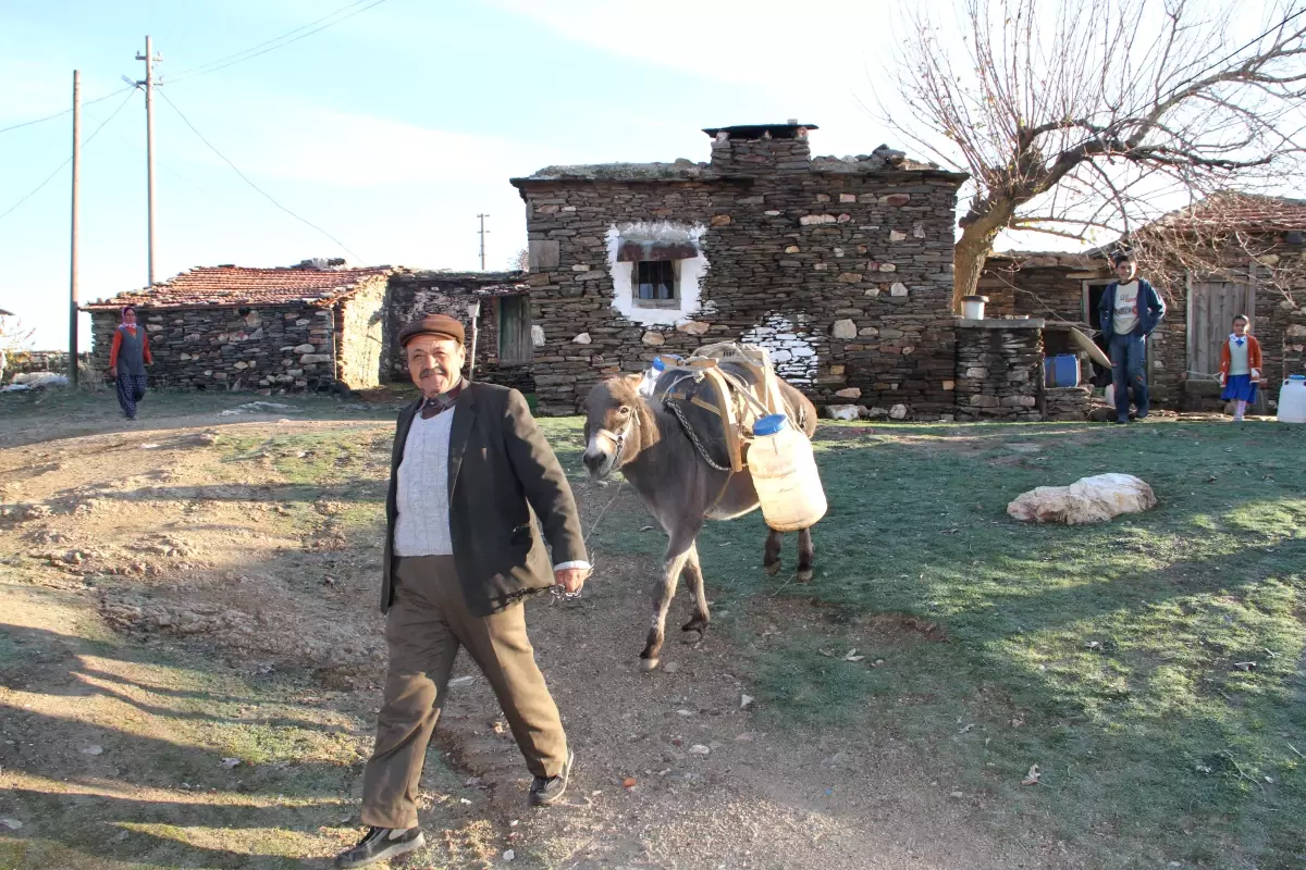 Su İsteyen Köylüler, Solmaz\'dan Sözünü Tutmasını İstiyor