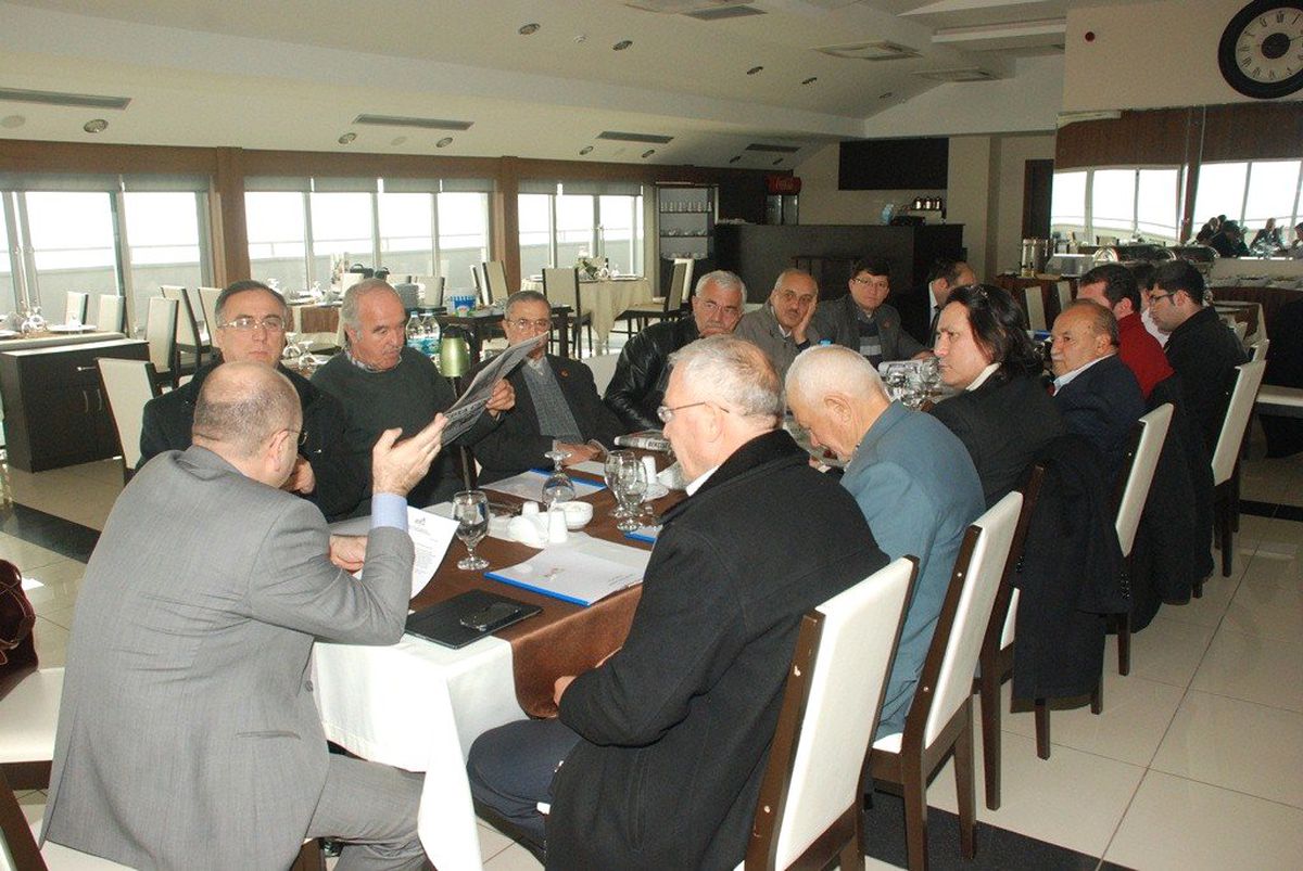 Başkan Saraoğlu Mahalle Muhtarlarıyla Buluştu