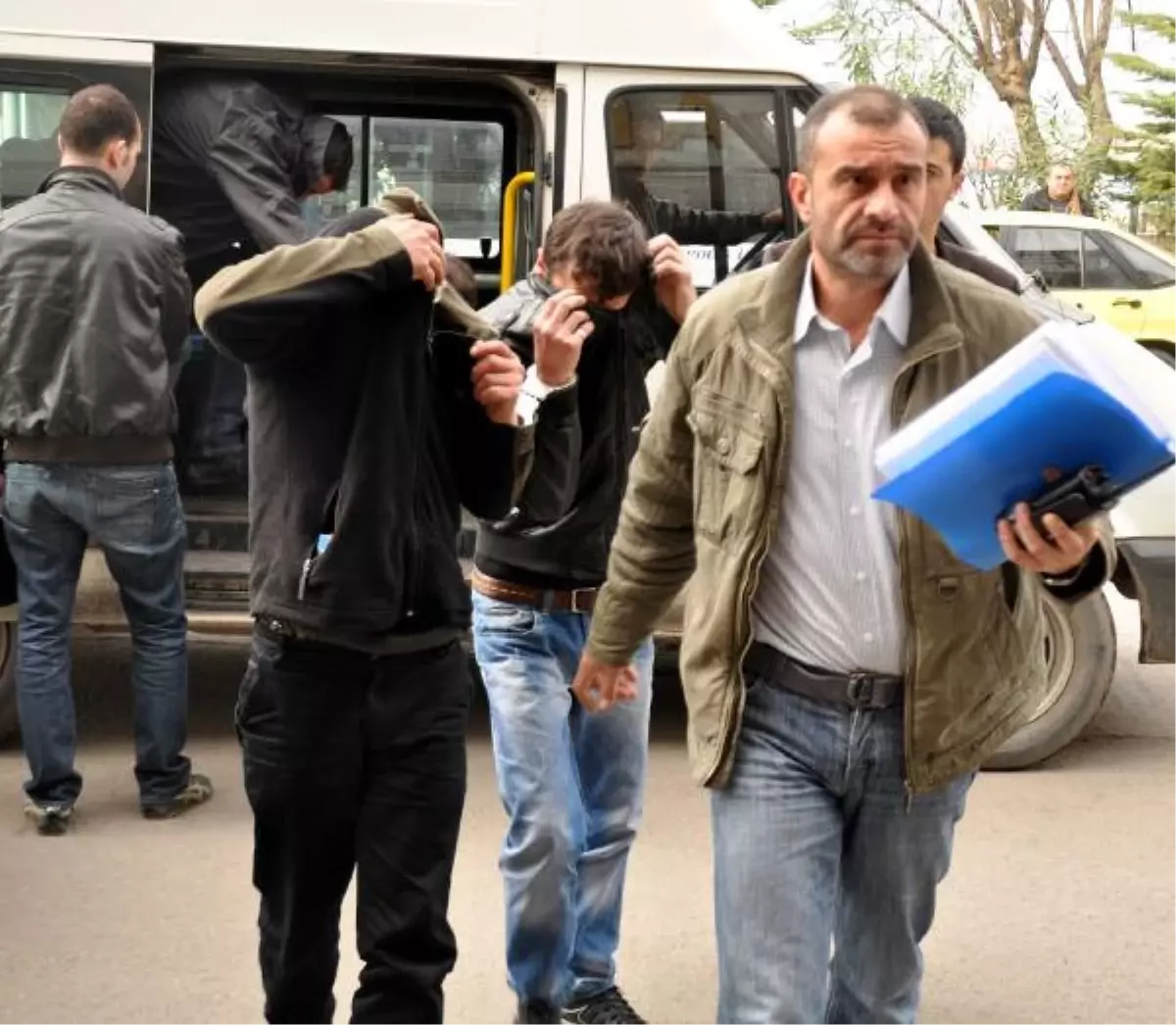 Deri Hırsızlarını Mobese Görüntüleri Ele Verdi