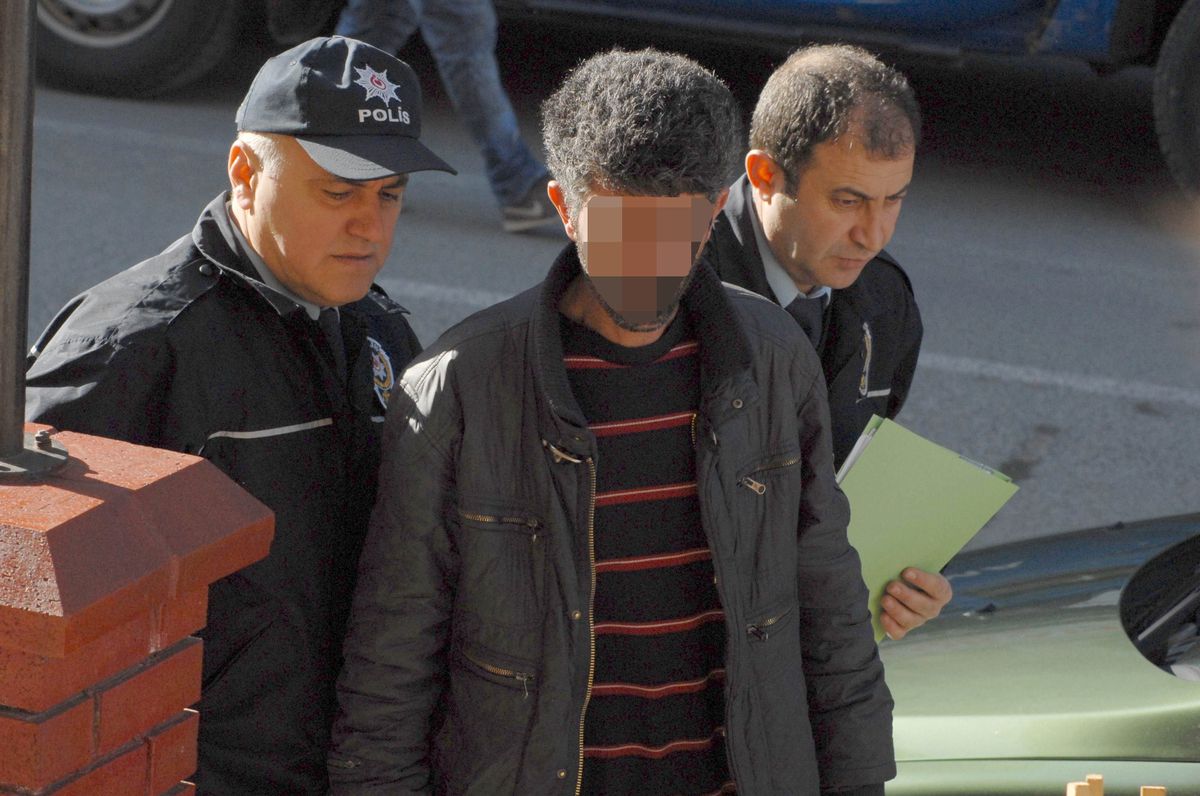 Eşi Tehdit İddiasına Gözaltı