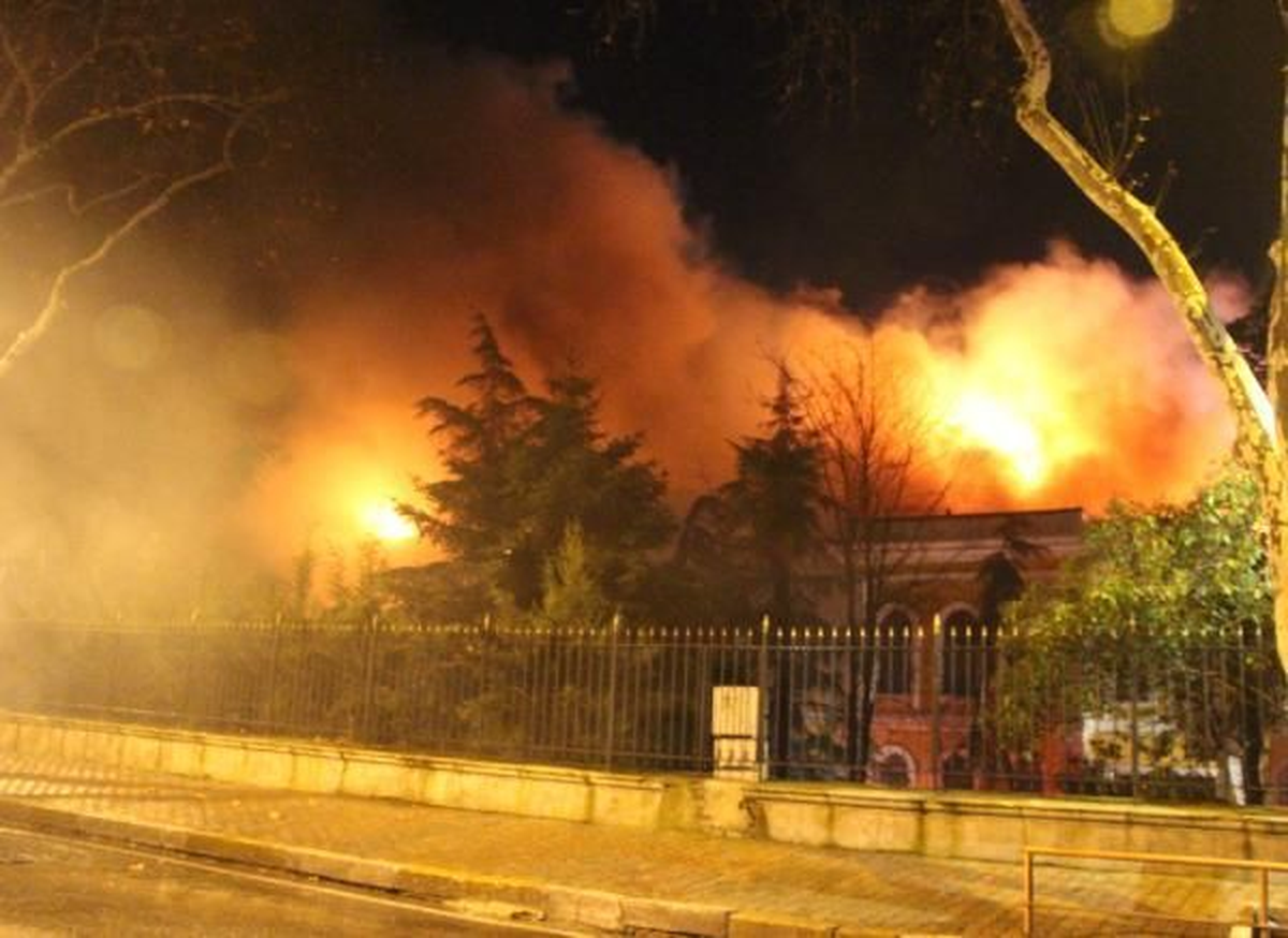 Galatasaray Üniversitesi\'nde Yangın