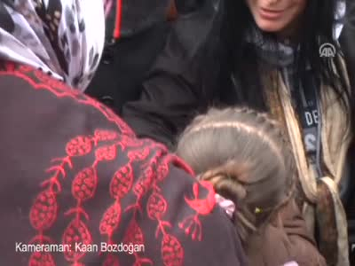 Suriyeli Sığınmacılara "Sanatçı" Desteği