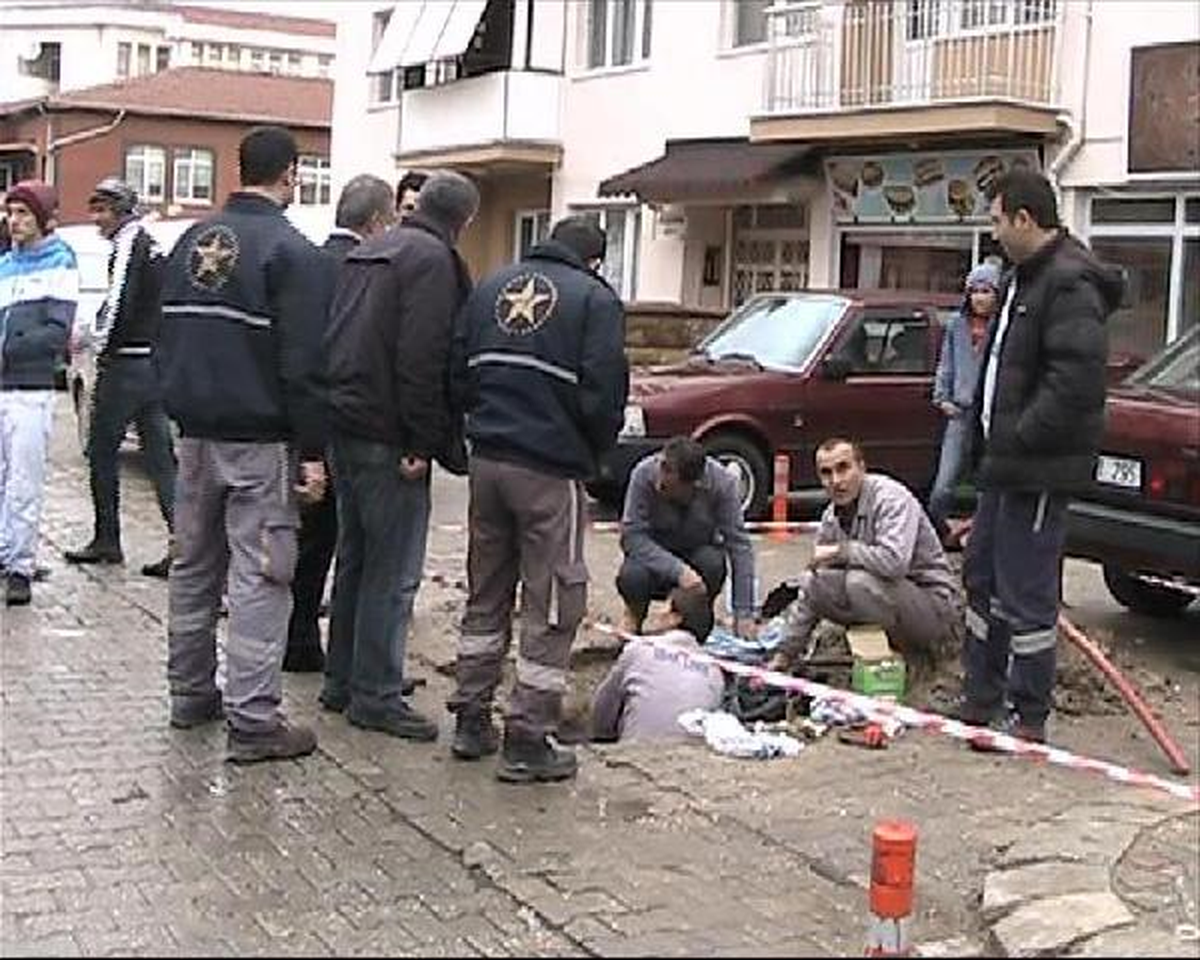 Uşak Anadolu Lisesi\'nde Elektrik Çilesi