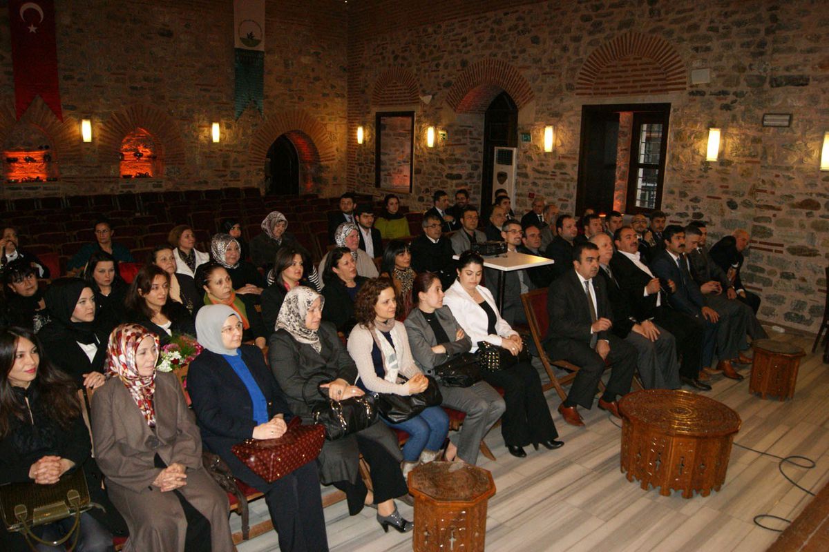 Yalçın Nilüfer Teşkilatıyla Buluştu