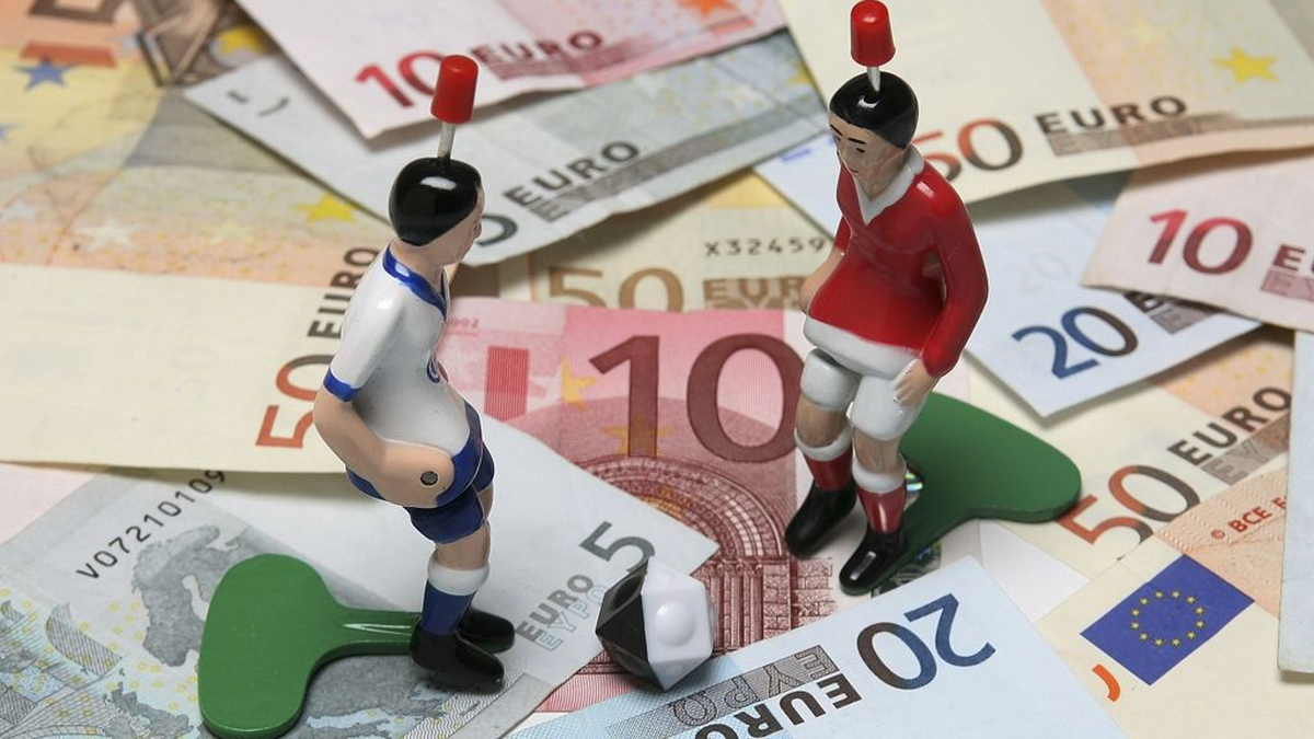 20 Futbol Kulübünün Geliri 5 Milyar Euro\'yu Aşacak