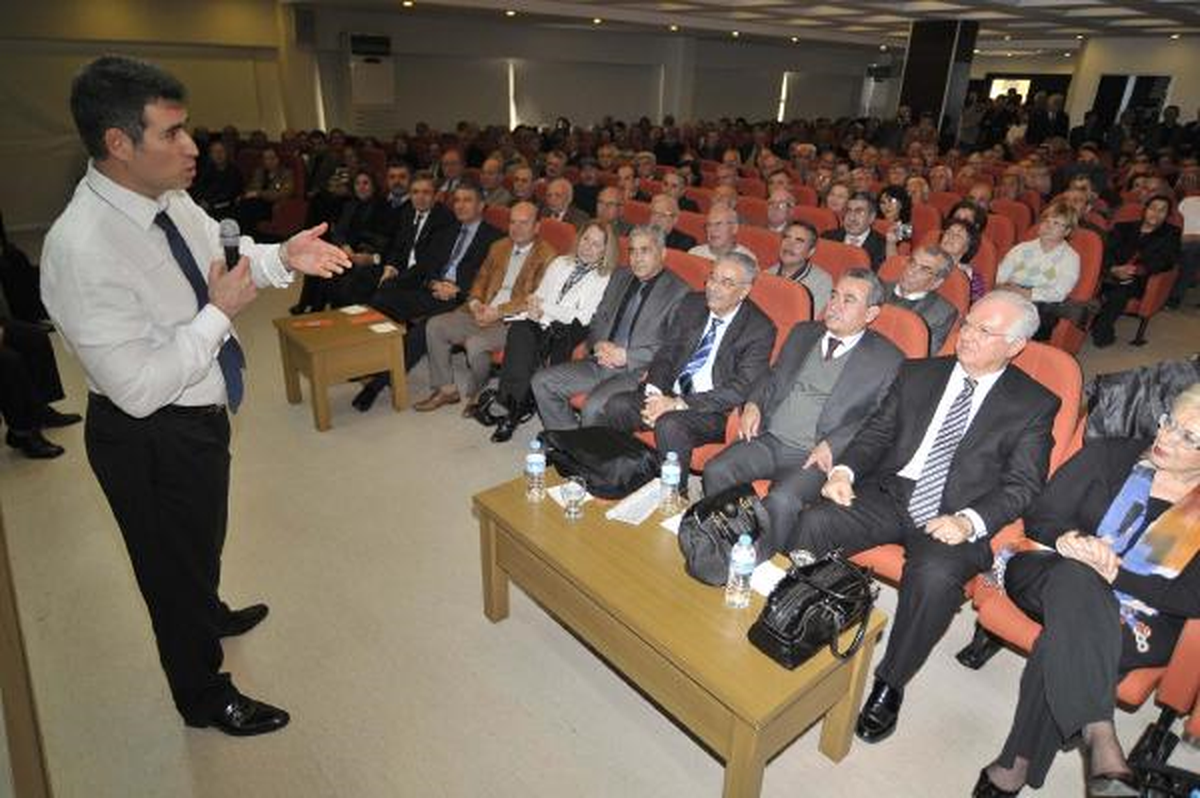 Baro Başkanı Feyzioğlu: Konuşmanın Kahramanlık Olarak Algılandığı Ülkede Demokrasiden Söz Edilemez