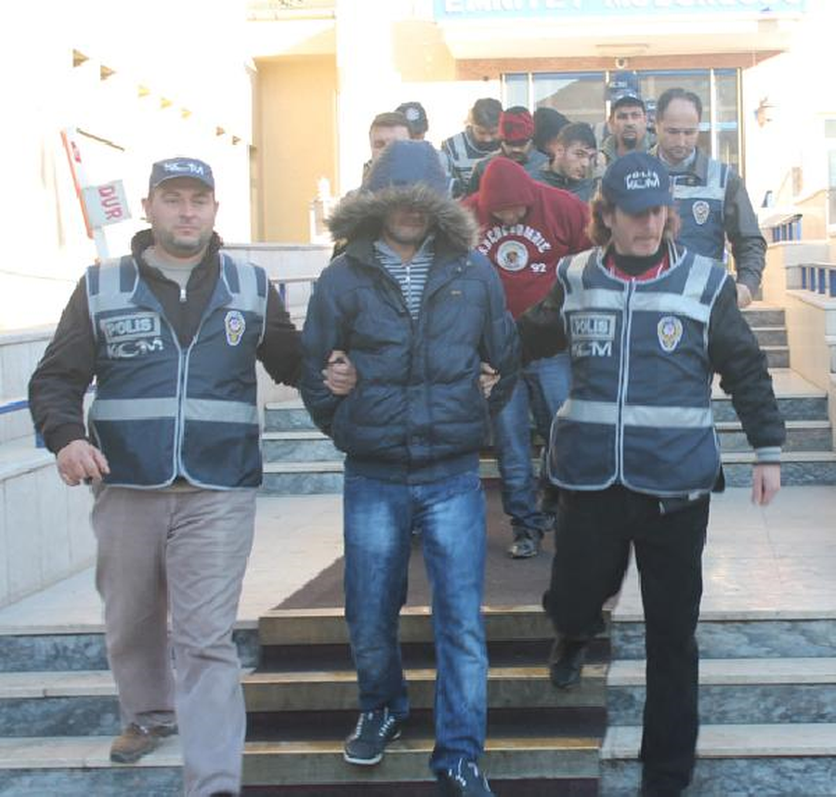 Çorum\'da \'Süpürge\' Operasyonu: 22 Gözaltı