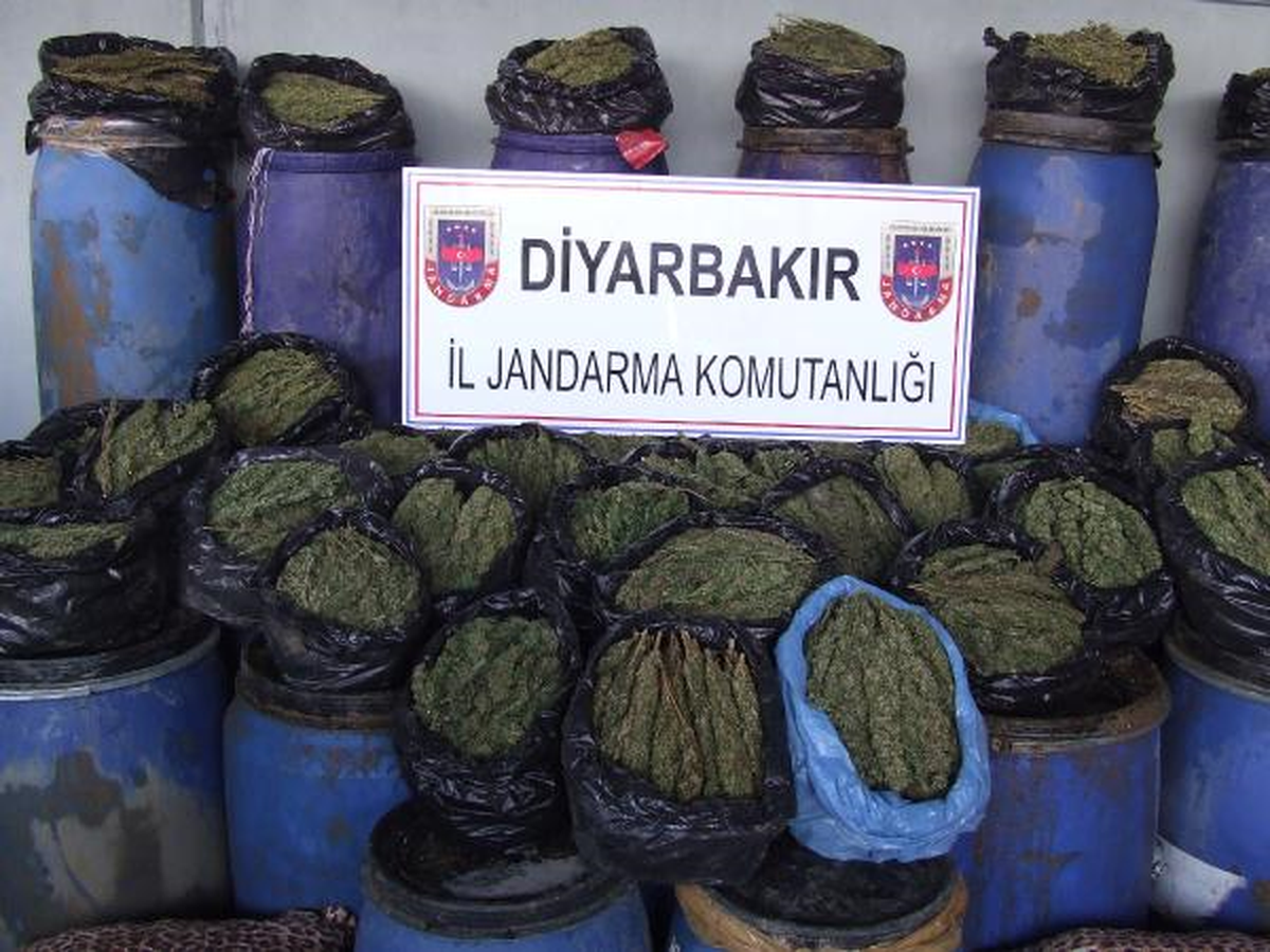 Diyarbakır\'da 269 Kilo Esrar Ele Geçirildi