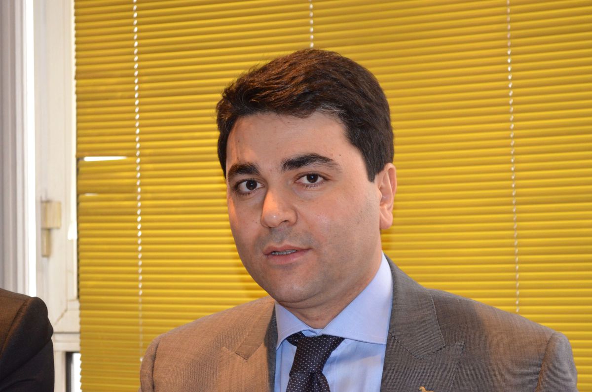 Dp\'den İktidara Mevlanalı Eleştiri: Saksıda Ne Varsa Dışarı O Taşar