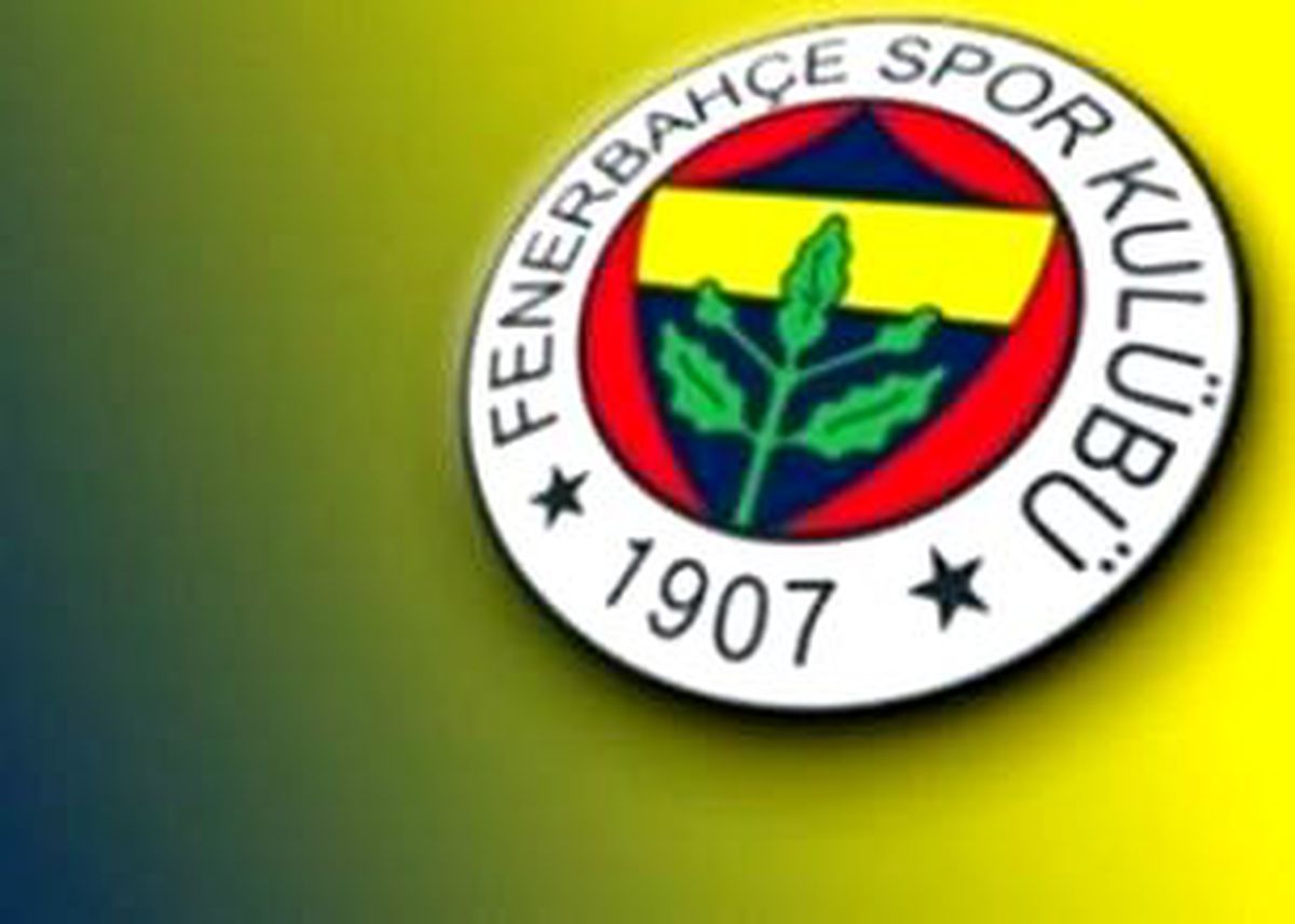 F.bahçe\'ye UEFA\'dan Saha Kapama Cezası
