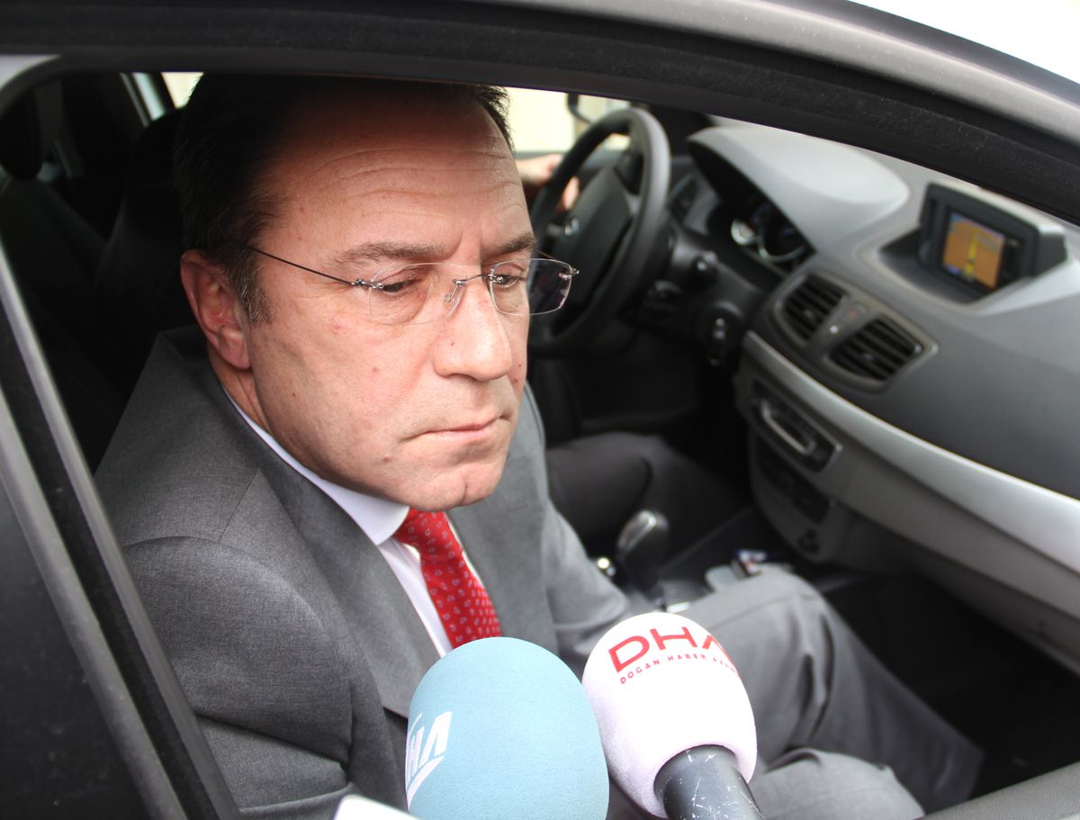 Öztürk: "Otel Tartışmaları Lüzumsuz"