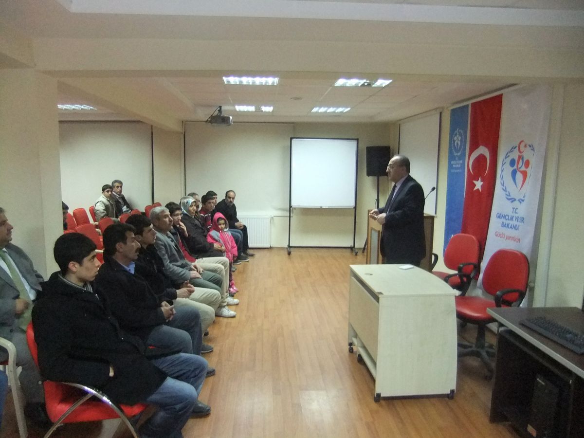 Gençlerin Yüzü Gülecek