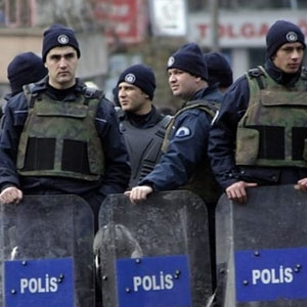 İstanbul\'da Bin 600 Polisin Şark Tayini Çıktı
