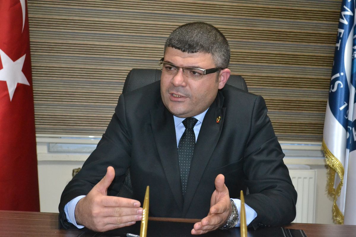 Taşeron İşçiler Yeni Düzenlemeyi Bekliyor