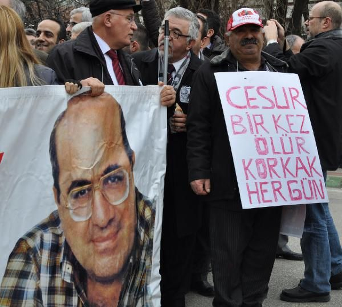 Uğur Mumcu Bursa\'da Anıldı