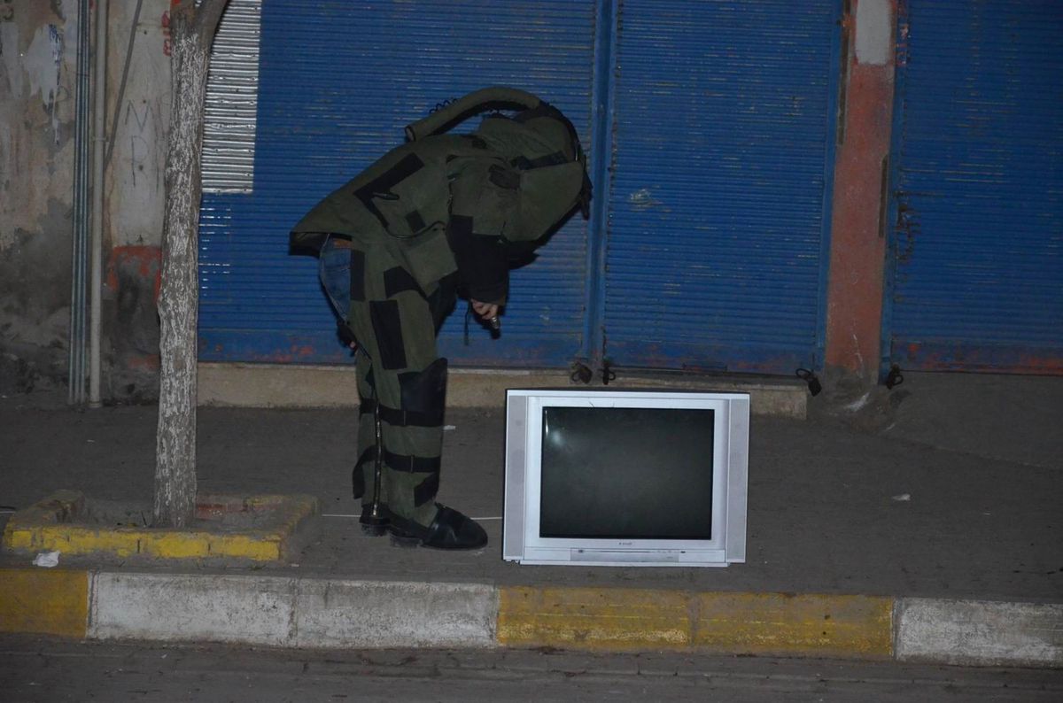 Unutulan Televizyon, Bomba Paniğine Neden Oldu
