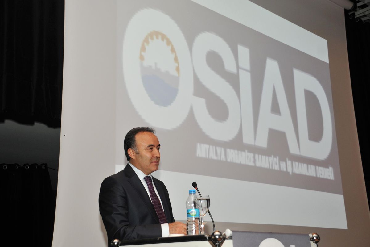 Vali Altıparmak Osiad Yöneticileri ile Bir Araya Geldi