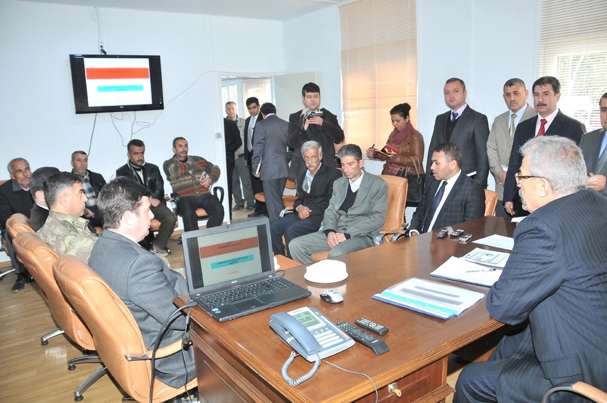 Vali Cerrah, Konaklama Merkezi\'ni Ziyaret Etti