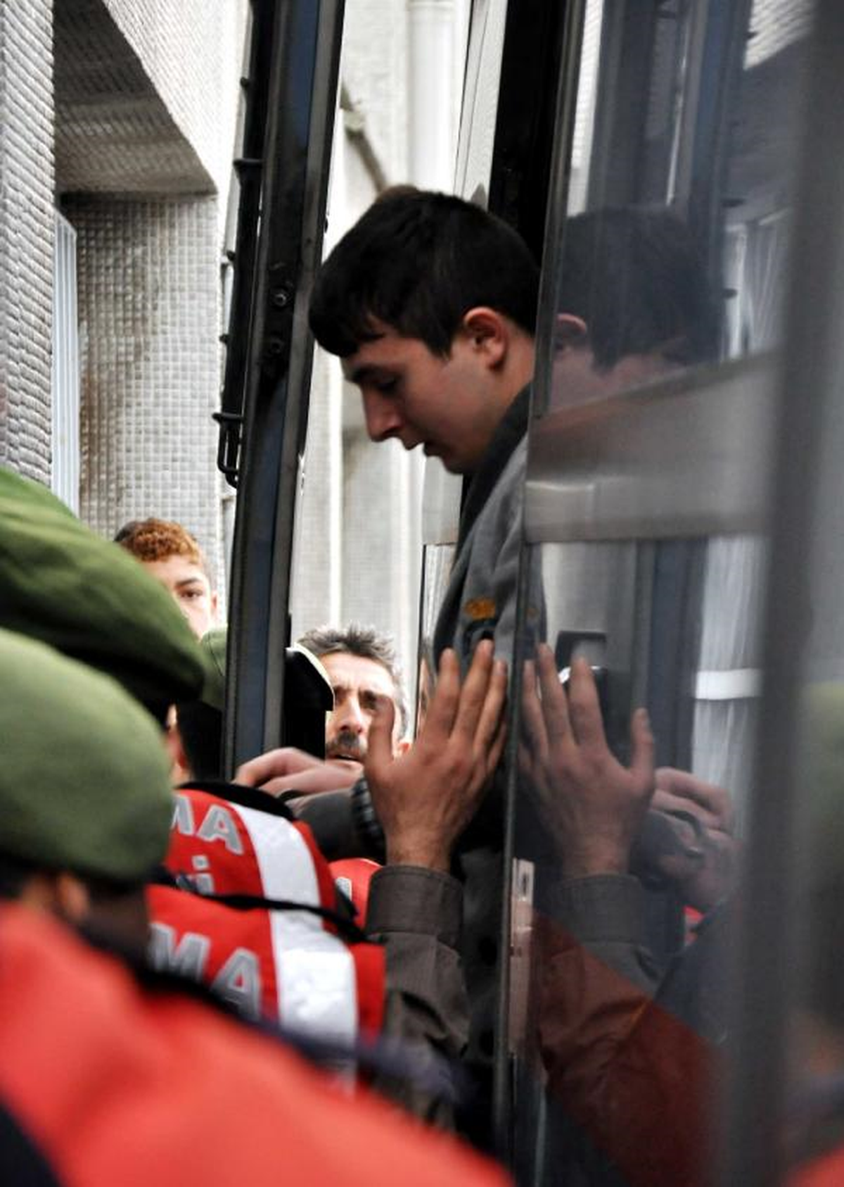 15 Yaş Öncesi Cinsel İlişkiye 14 Yıl Hapis