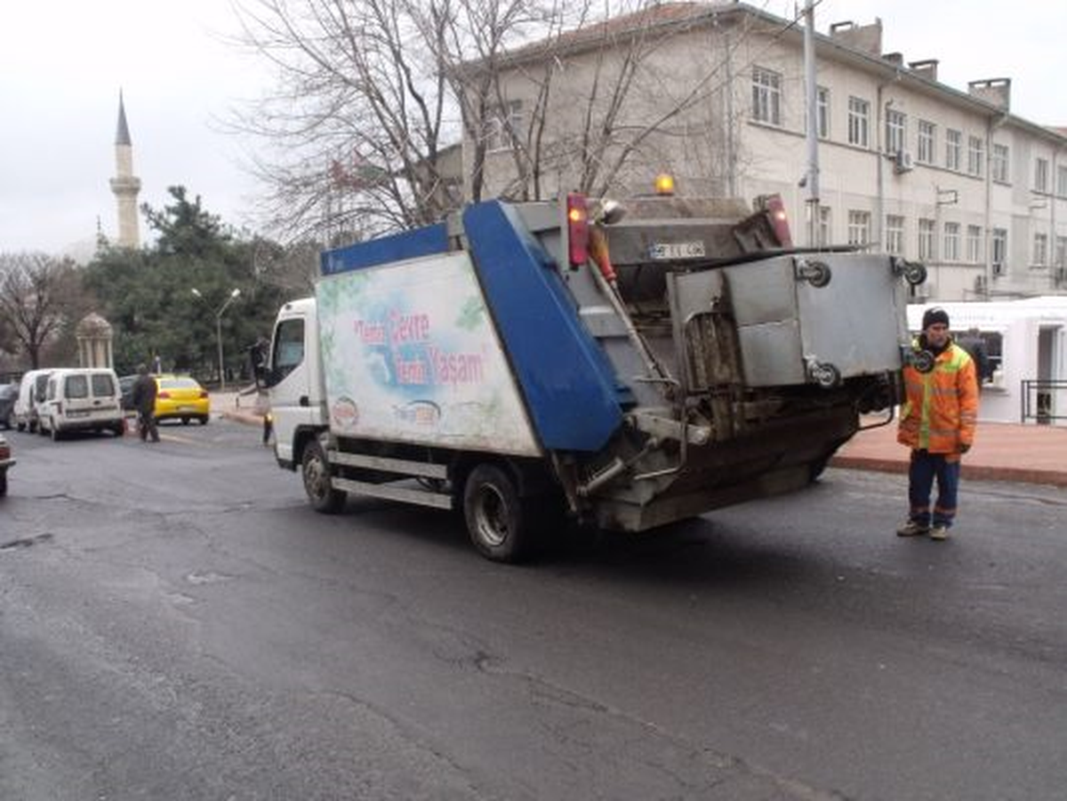 2012 Yılında 42 Cami 31 Anaokulu Temizlendi