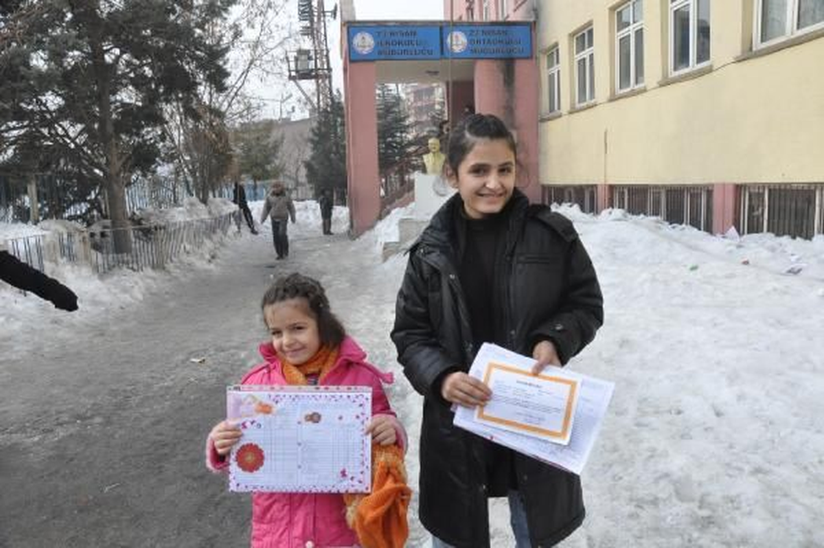 Ahlat\'ta Karne Sevinci