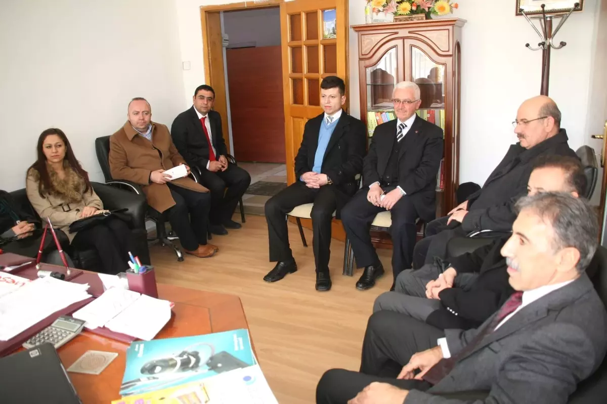 AK Parti Yozgat Merkez İlçe Teşkilatından İha'ya Ziyaret
