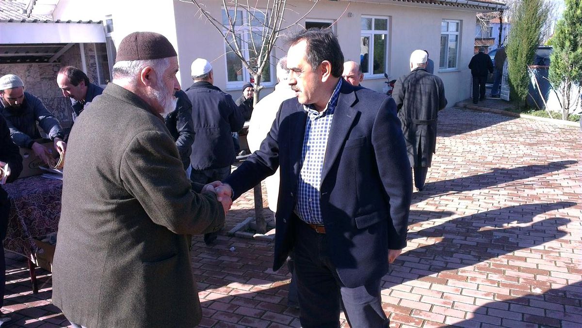 Akyazı Yunus Emre Camii'nde İlk Cuma
