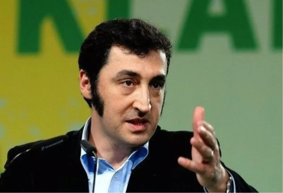 Alman Yeşiller Partisi Eşbaşkanı Özdemir: "Çözümün Yeri Kışla Da, Dağ da Olamaz"