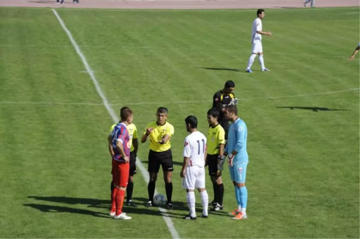 Belediyespor Zorlu Virajda