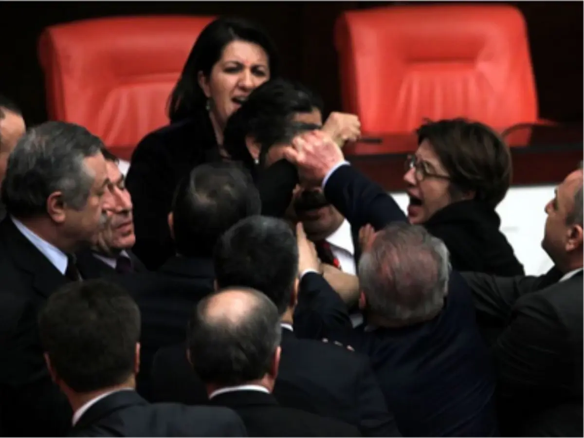 Bu Sözler Kavgada Bile Söylenmez