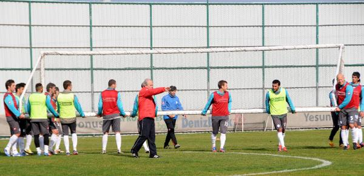 Çaykur Rizespor\'da Hedef 3 Puan