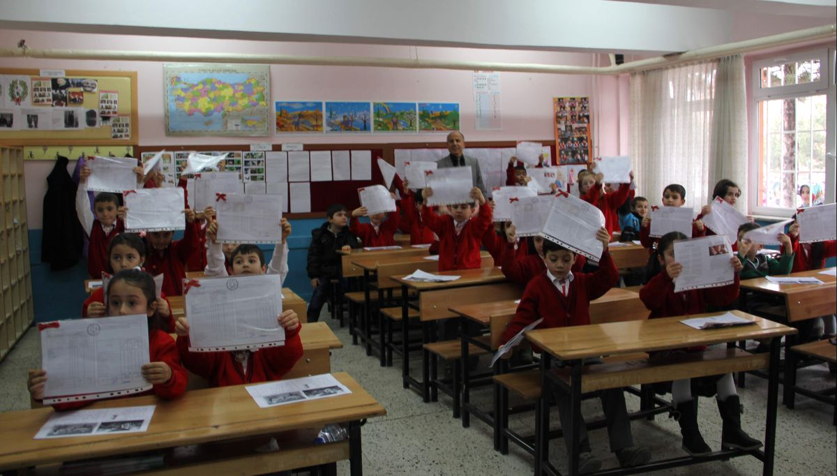 Çorum\'da 102 Bin Öğrenci Karne Aldı