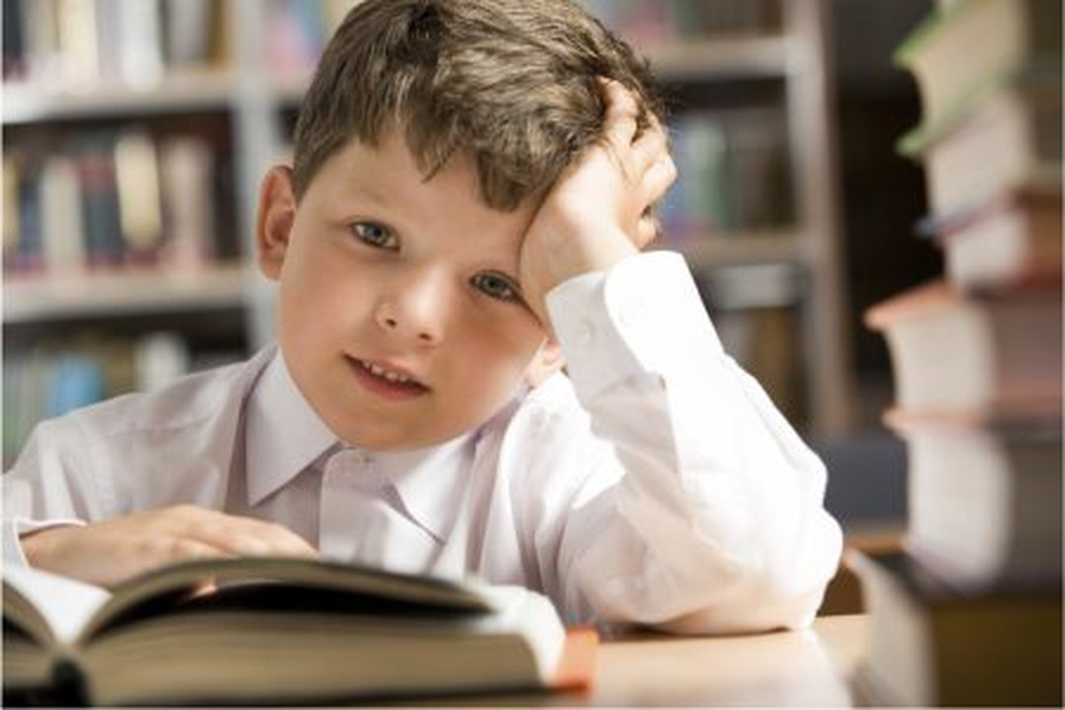 Karnede Kırık Notların Nedeni Hipermetrop Olabilir