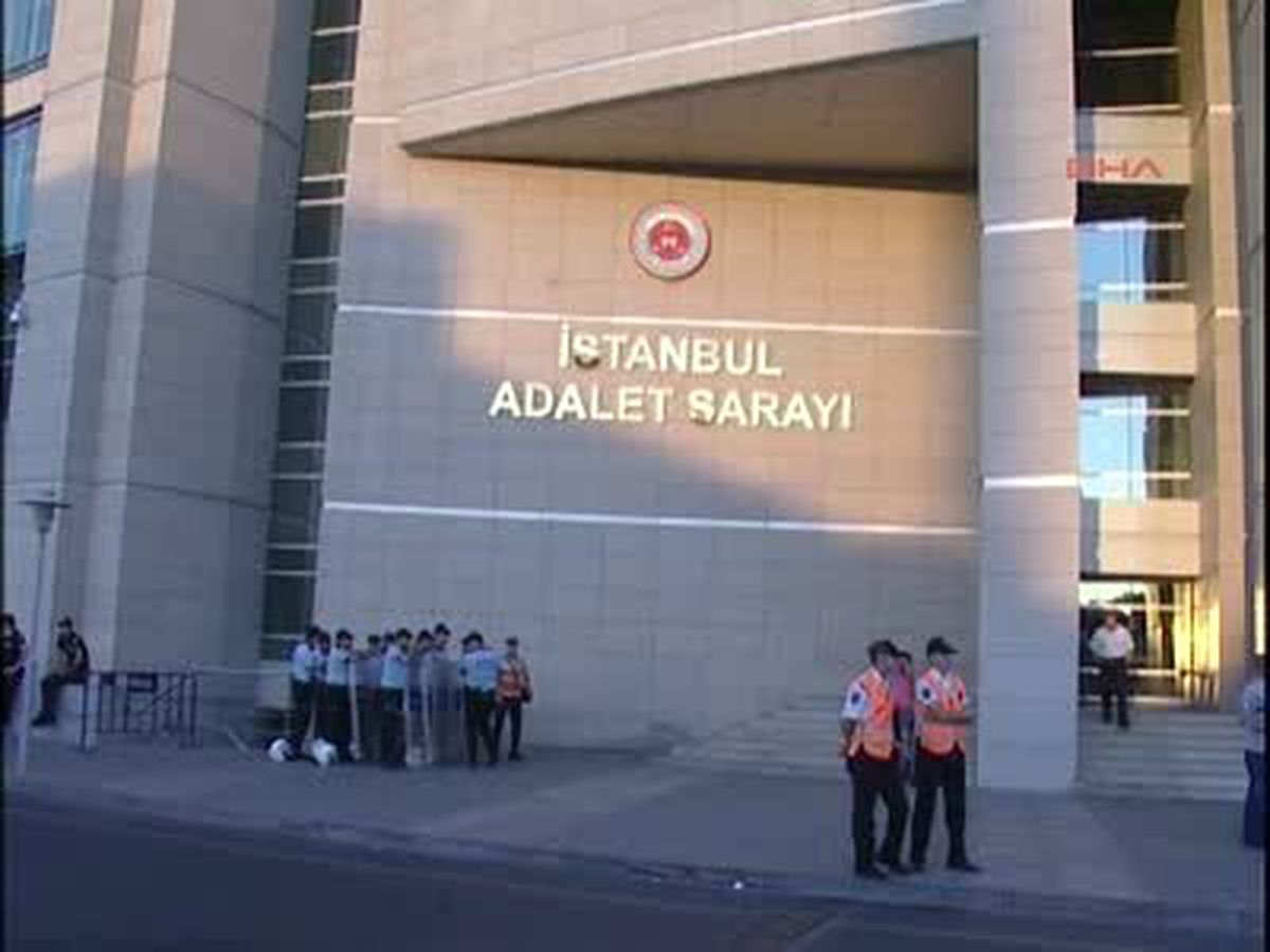 Aşık Hakim Açığa Alındı