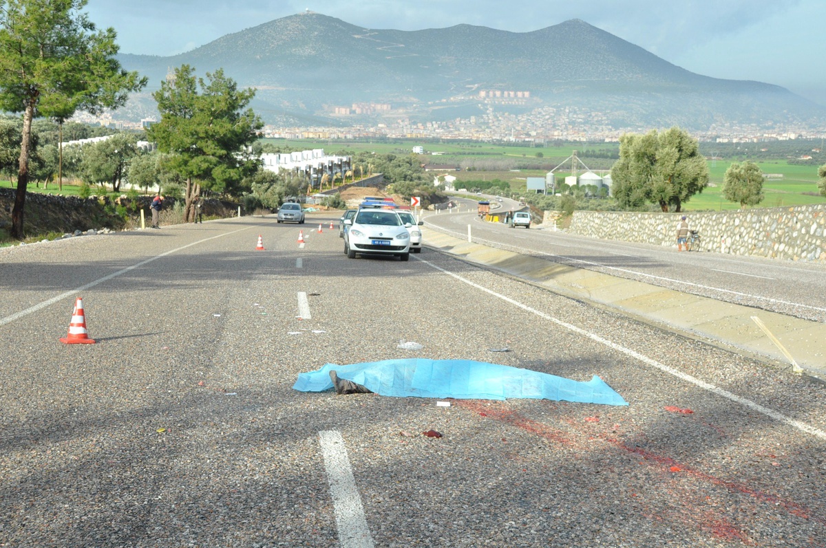 Kendi Kullandığı Kamyonun Altında Kalarak Öldü