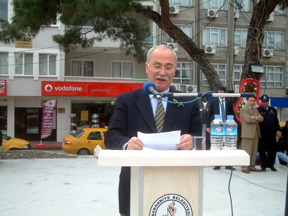 Körfez\'in Kalbi Burhaniye\'de Atıyor