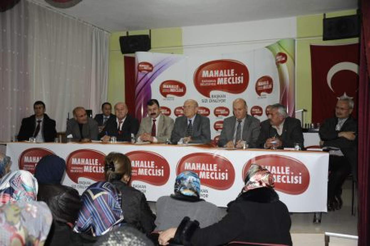 Karaman Belediyesi Mahalle Sorunlarını Tartıştı
