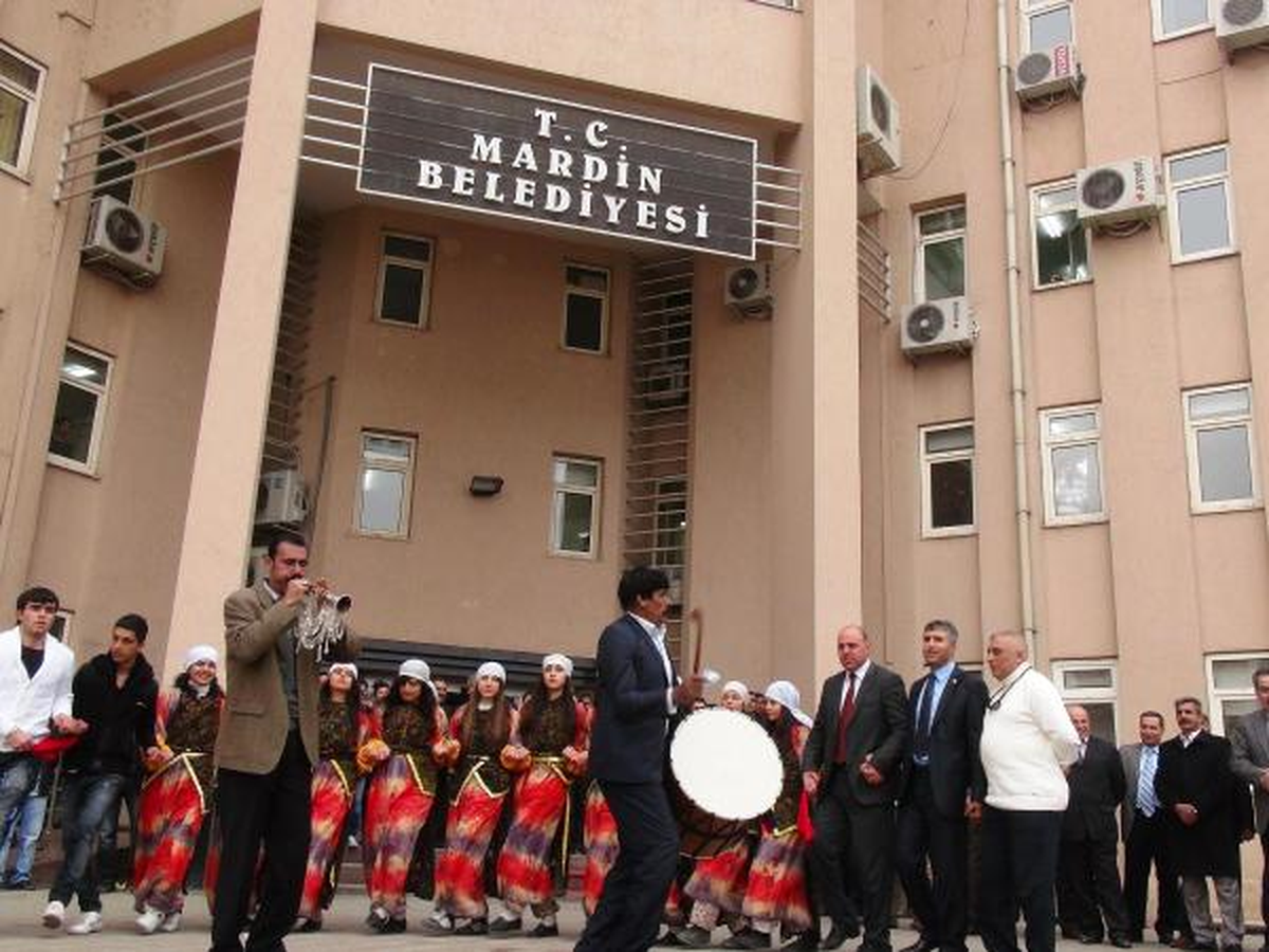 Muammer Güler: Güneydoğu\'da Barış Güvercinleri Uçurtacağız(2)