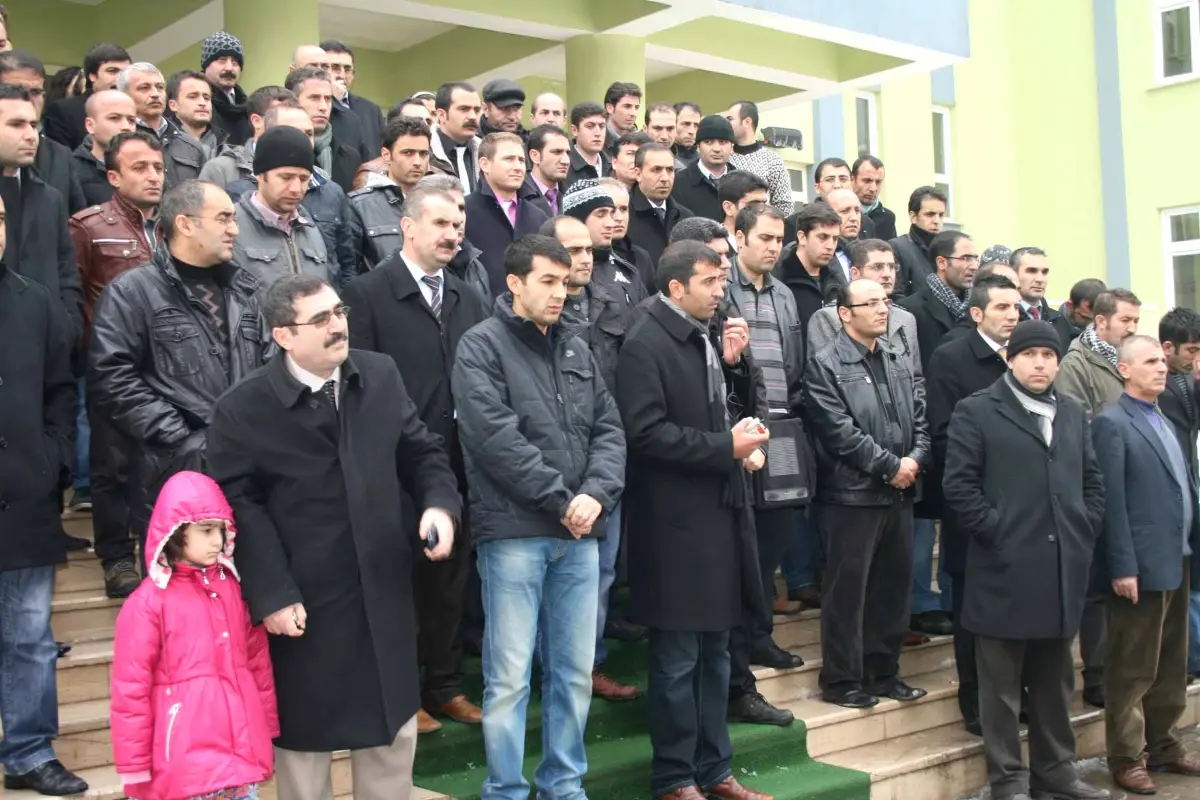 Muş\'ta Öğretmene Darp İddiası