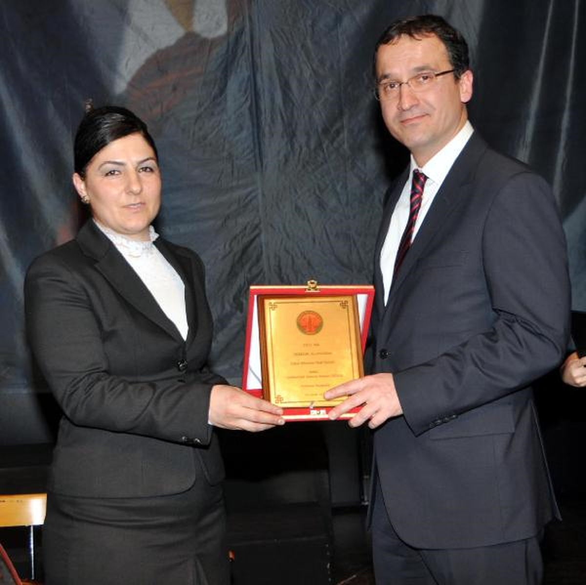 Uğur Mumcu Hukuk Ödülü Şehit Savcının Ailesine Verildi