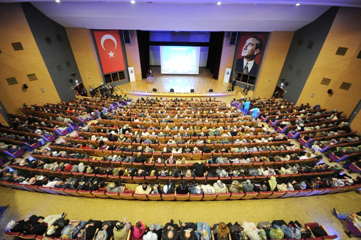 Altındağ Belediye Başkanı Tiryaki: 'Gecekondu Bölgesine Kültür Merkezi Yapılmaz Diyenler Yanıldı'
