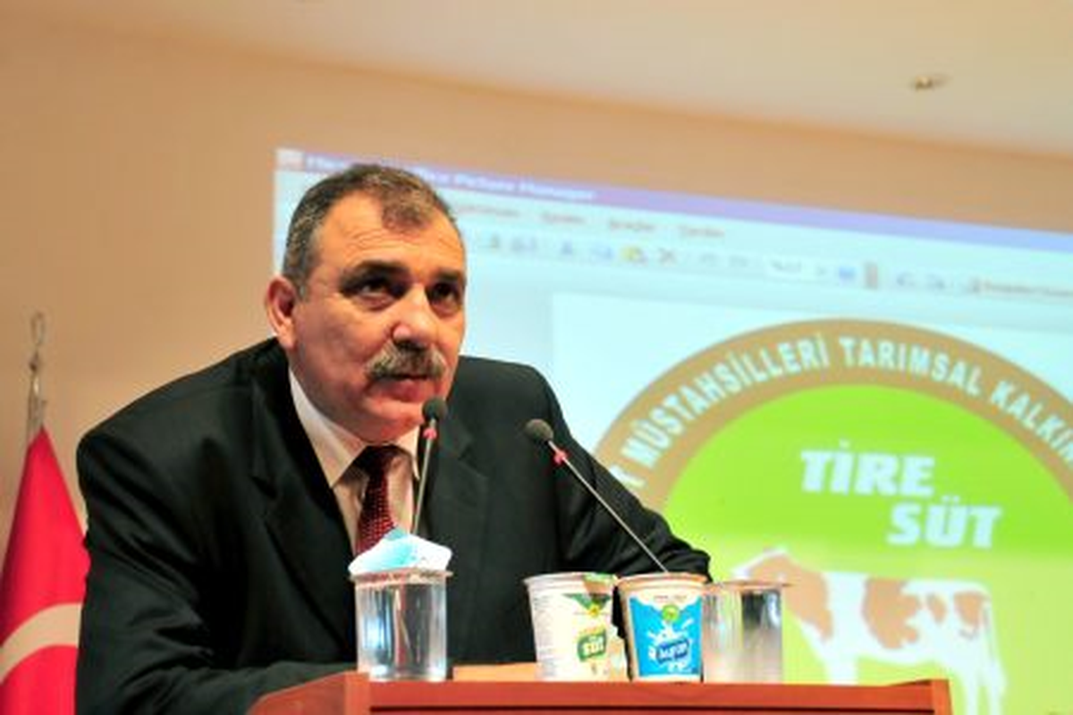 Aziz Başkan, Babalığını Yaptı